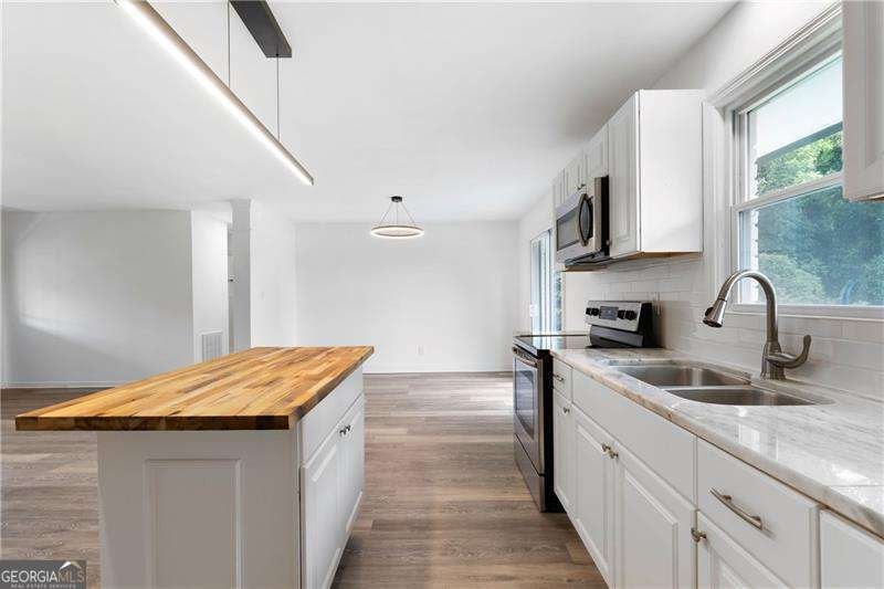 15 Baker Street Cartersville - 15