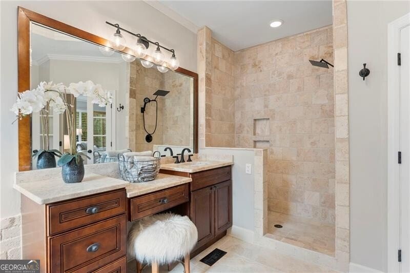 6005 Oakbury Lane Suwanee - 39