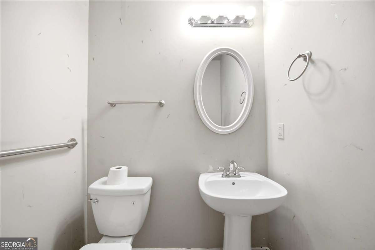 248 Tulip Lane Lawrenceville - 18