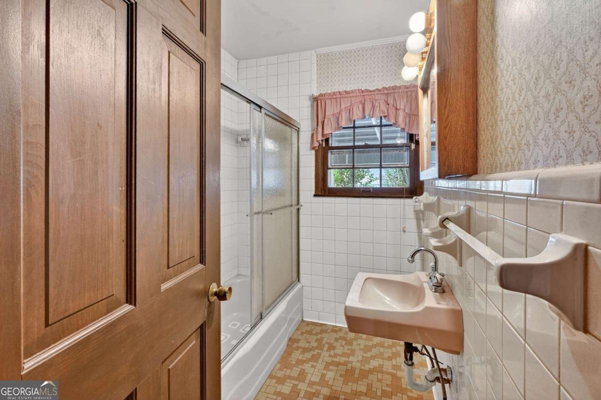 873 College Avenue Conyers - 24