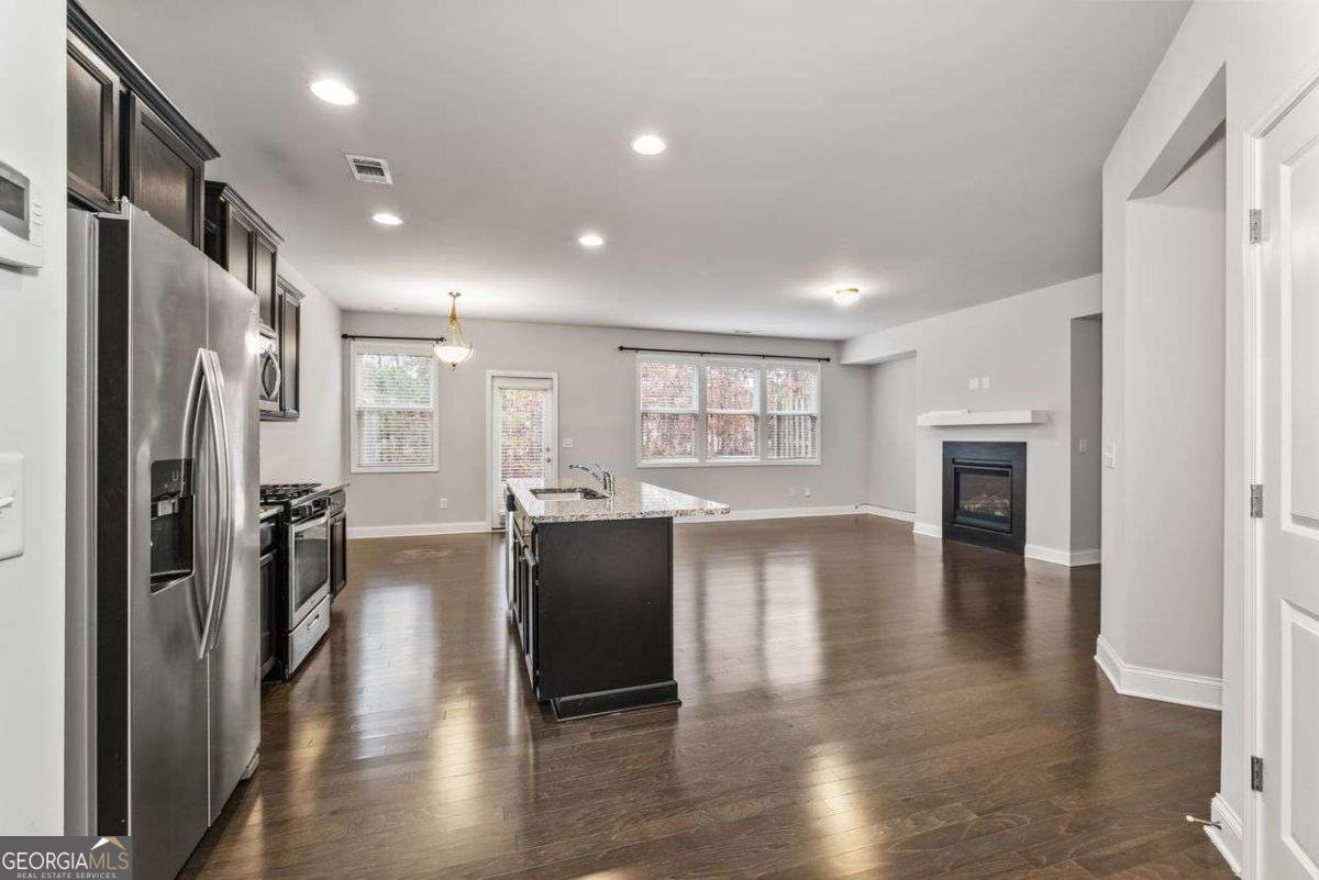 1050 MAYS Hill Atlanta - 2