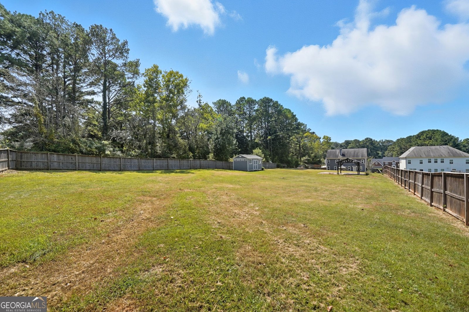 810 Eagle Crosssing Drive Lawrenceville - 17