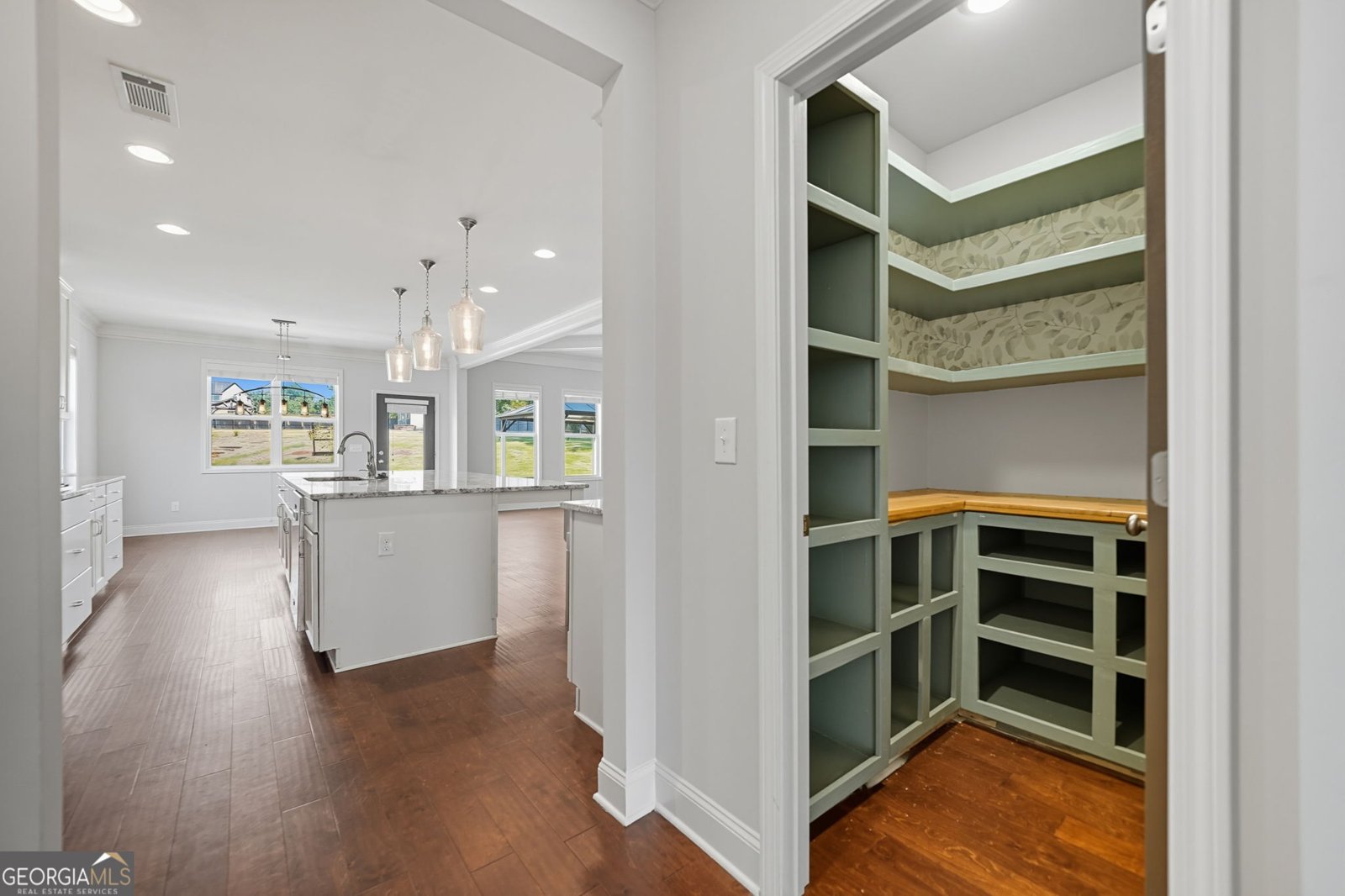 810 Eagle Crosssing Drive Lawrenceville - 22