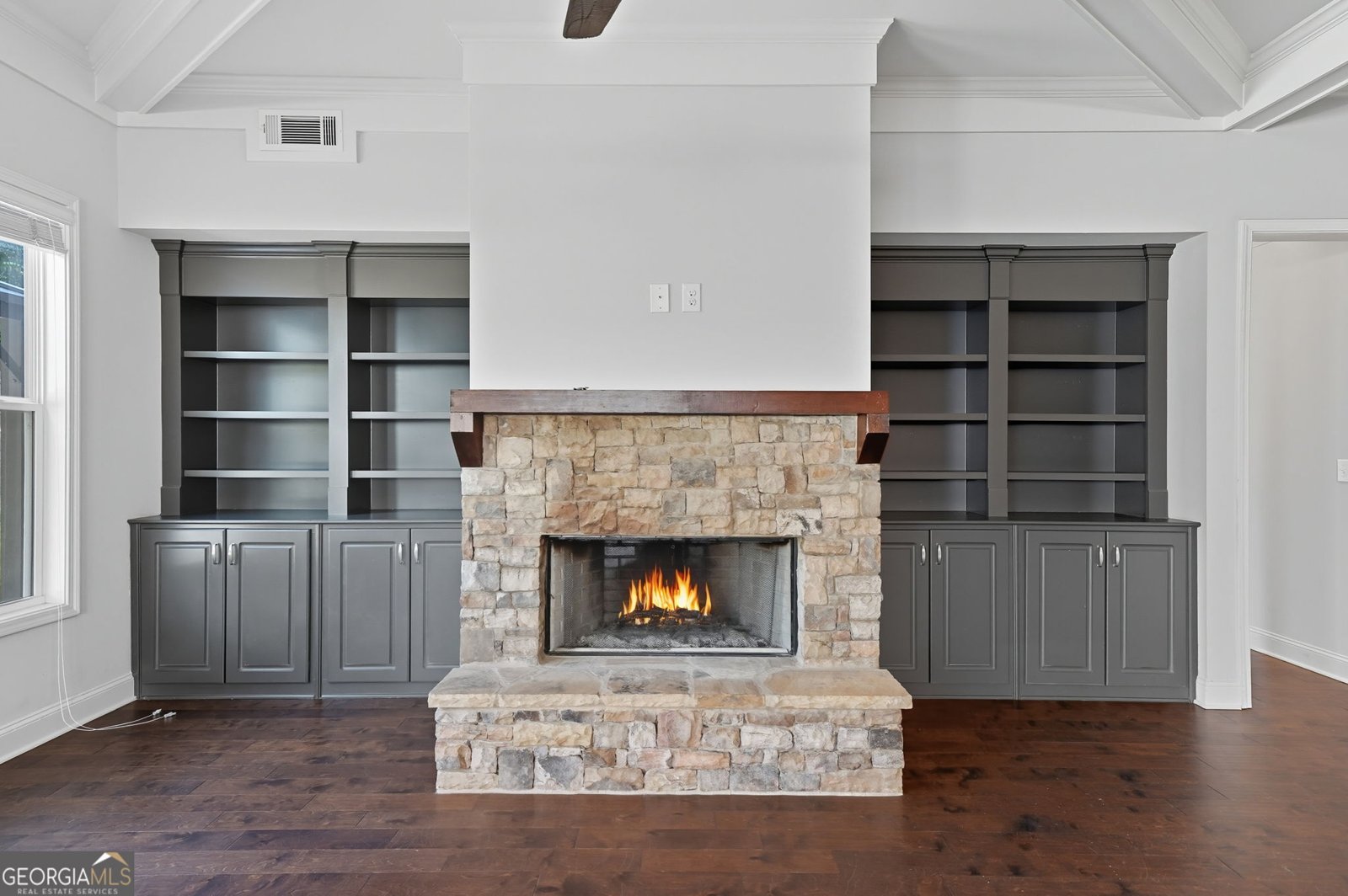 810 Eagle Crosssing Drive Lawrenceville - 38