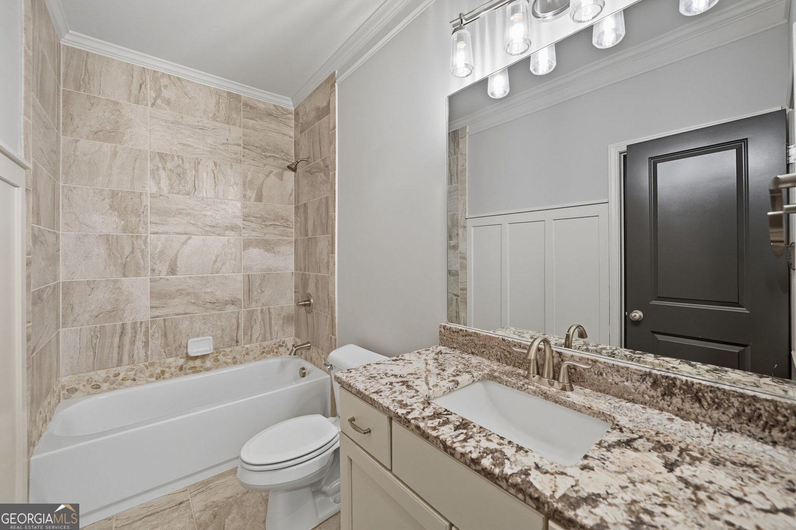 810 Eagle Crosssing Drive Lawrenceville - 40