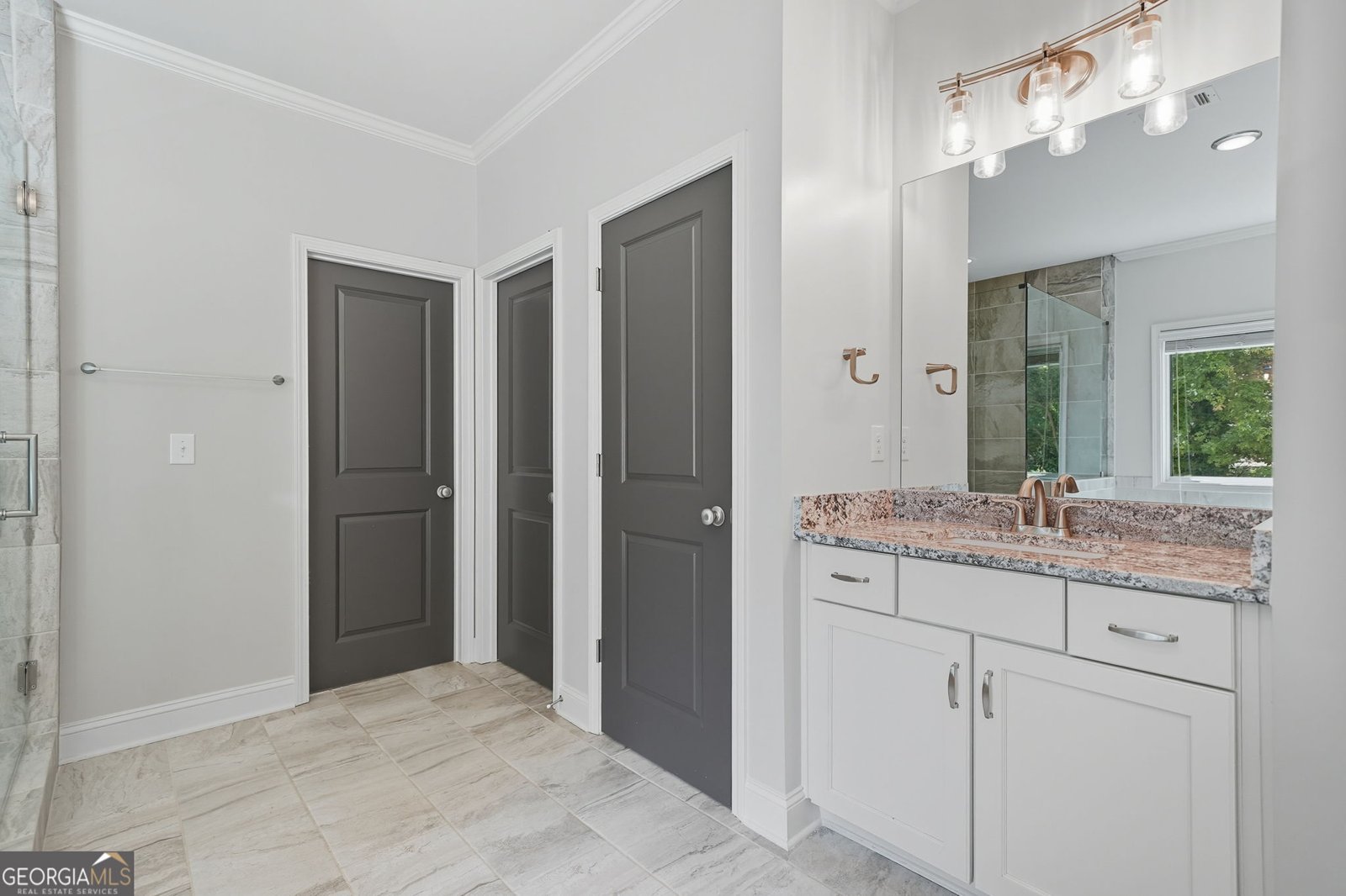 810 Eagle Crosssing Drive Lawrenceville - 48