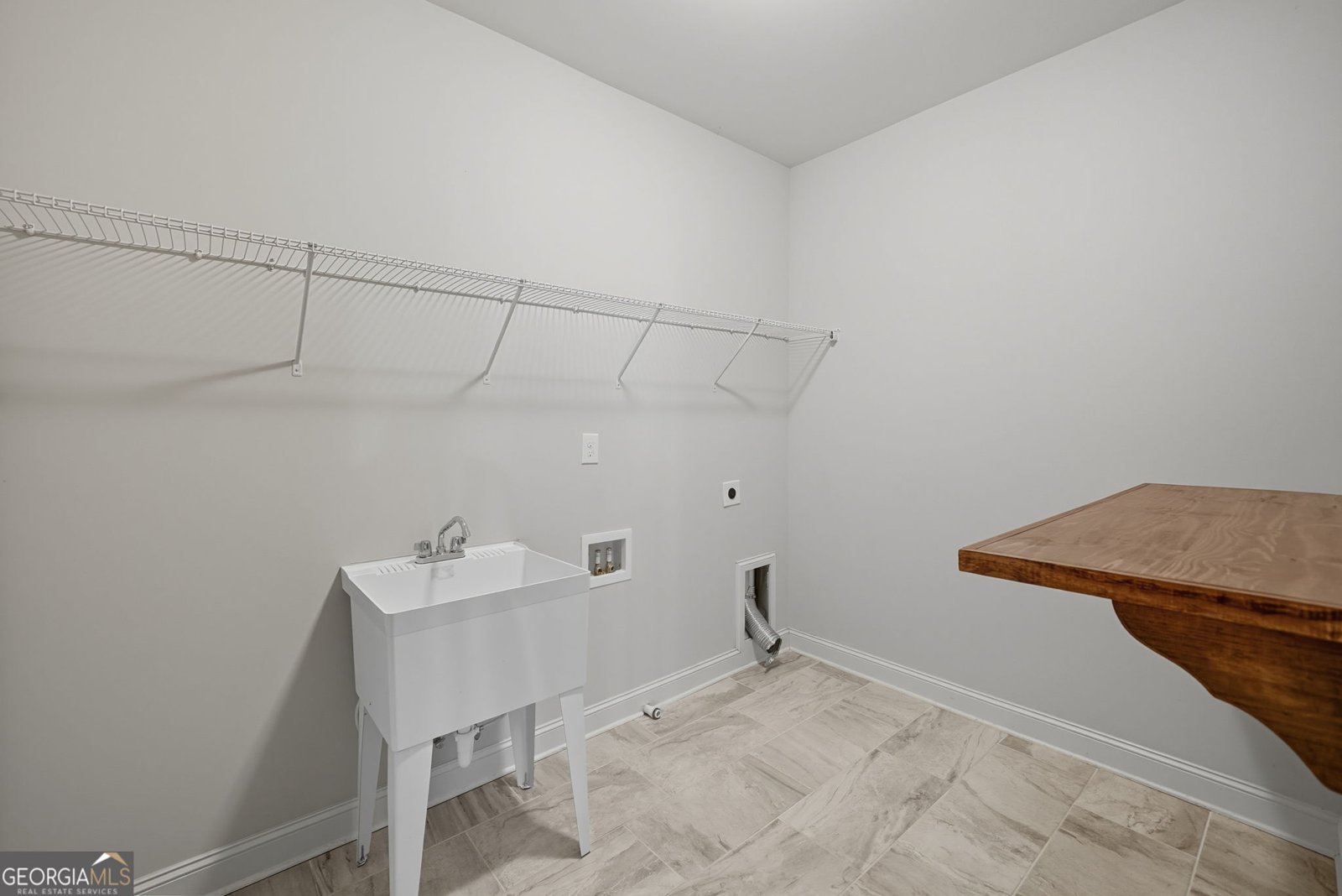 810 Eagle Crosssing Drive Lawrenceville - 52