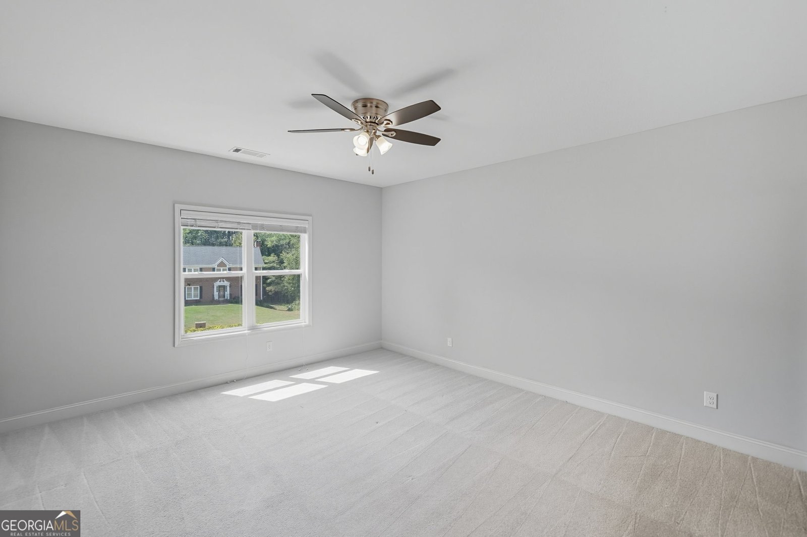 810 Eagle Crosssing Drive Lawrenceville - 53