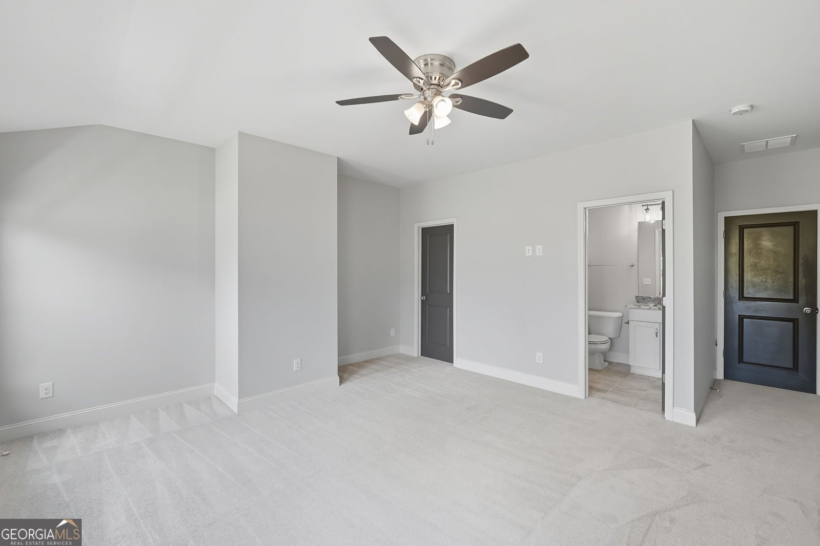 810 Eagle Crosssing Drive Lawrenceville - 60