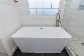 2060 Monroe Drive Alpharetta - 23