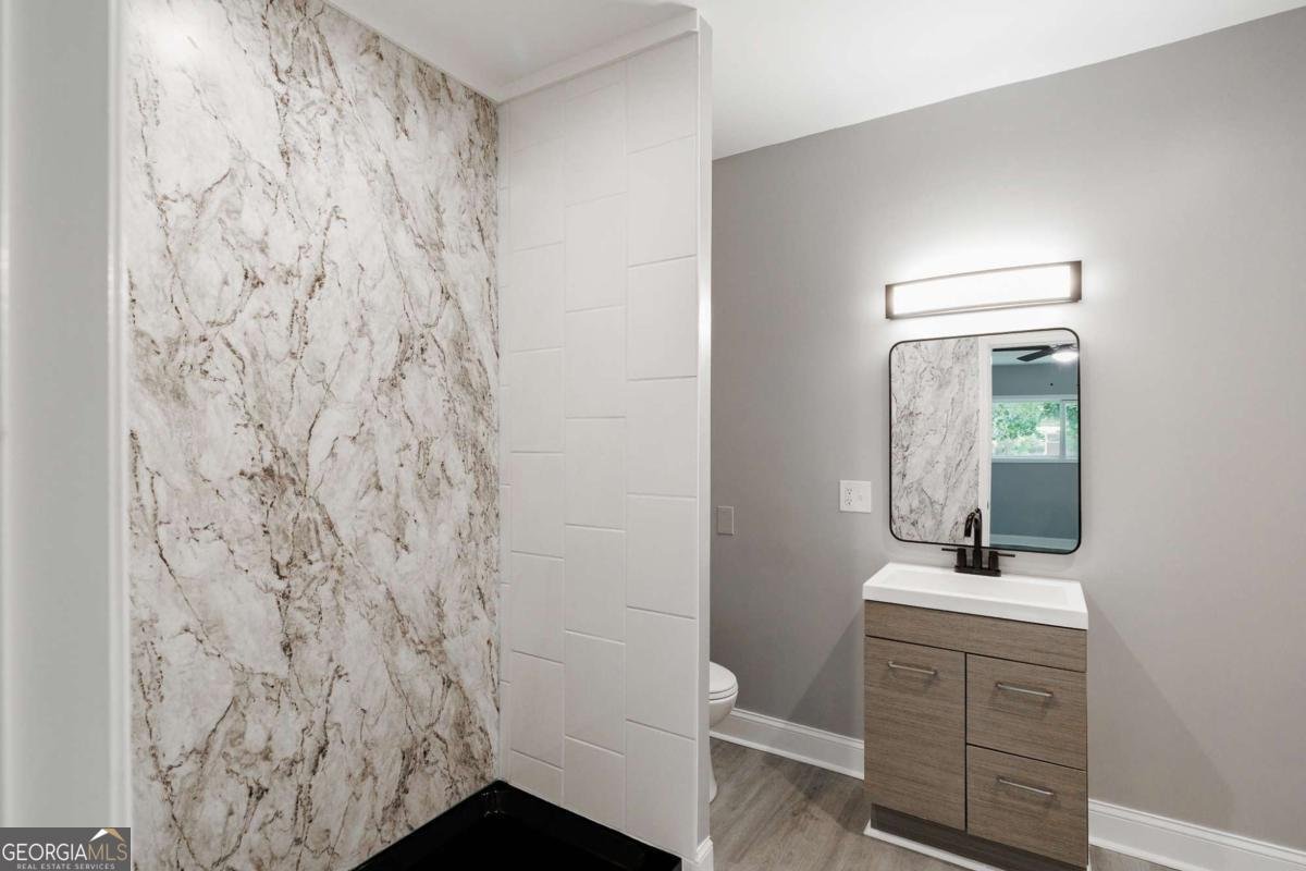 125 Cone Drive Athens - 19