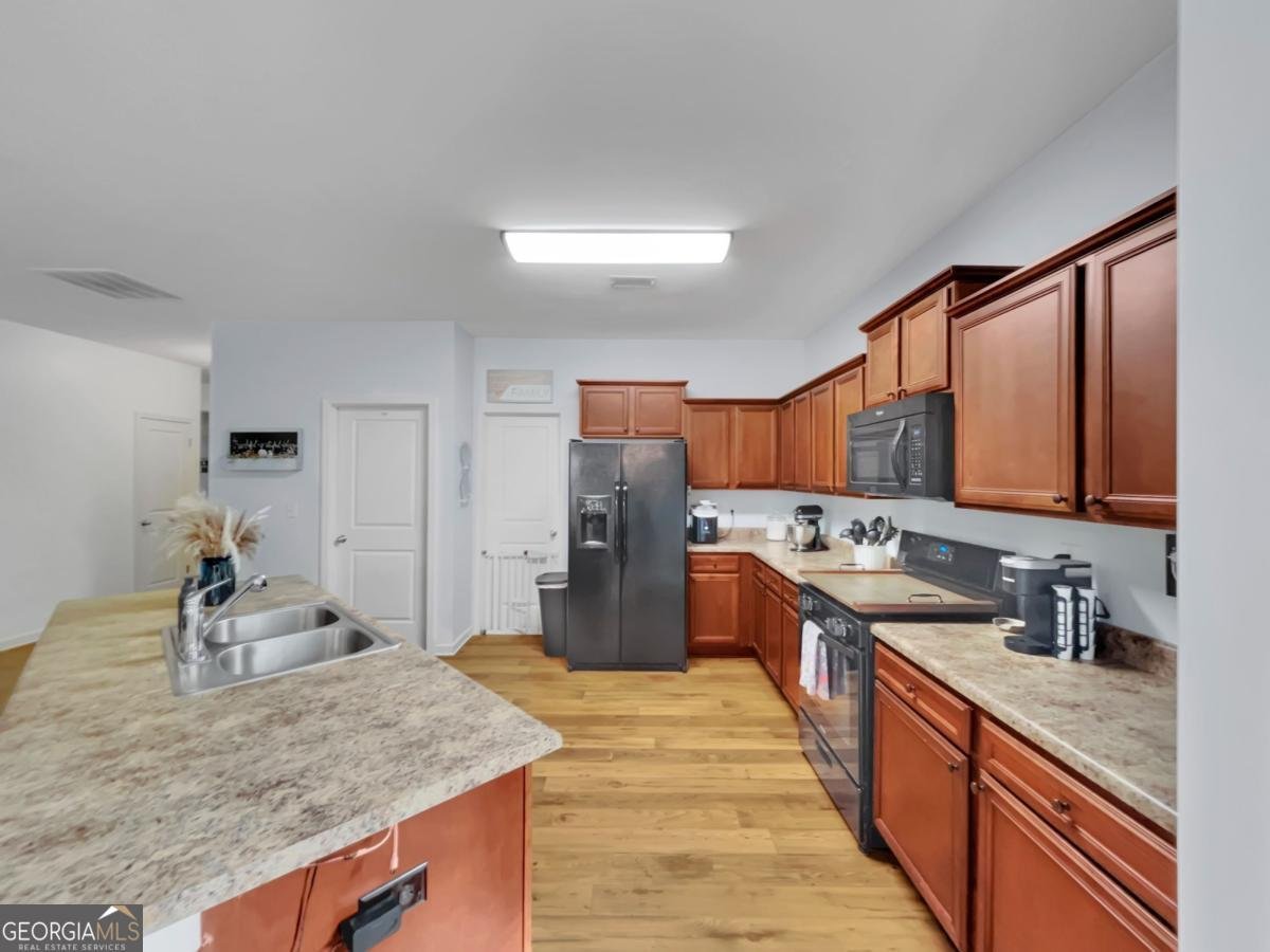 1048 Sutherland Drive Winder - 10