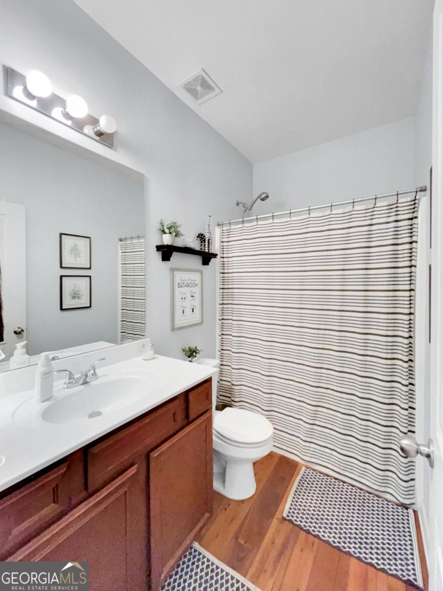 1048 Sutherland Drive Winder - 24