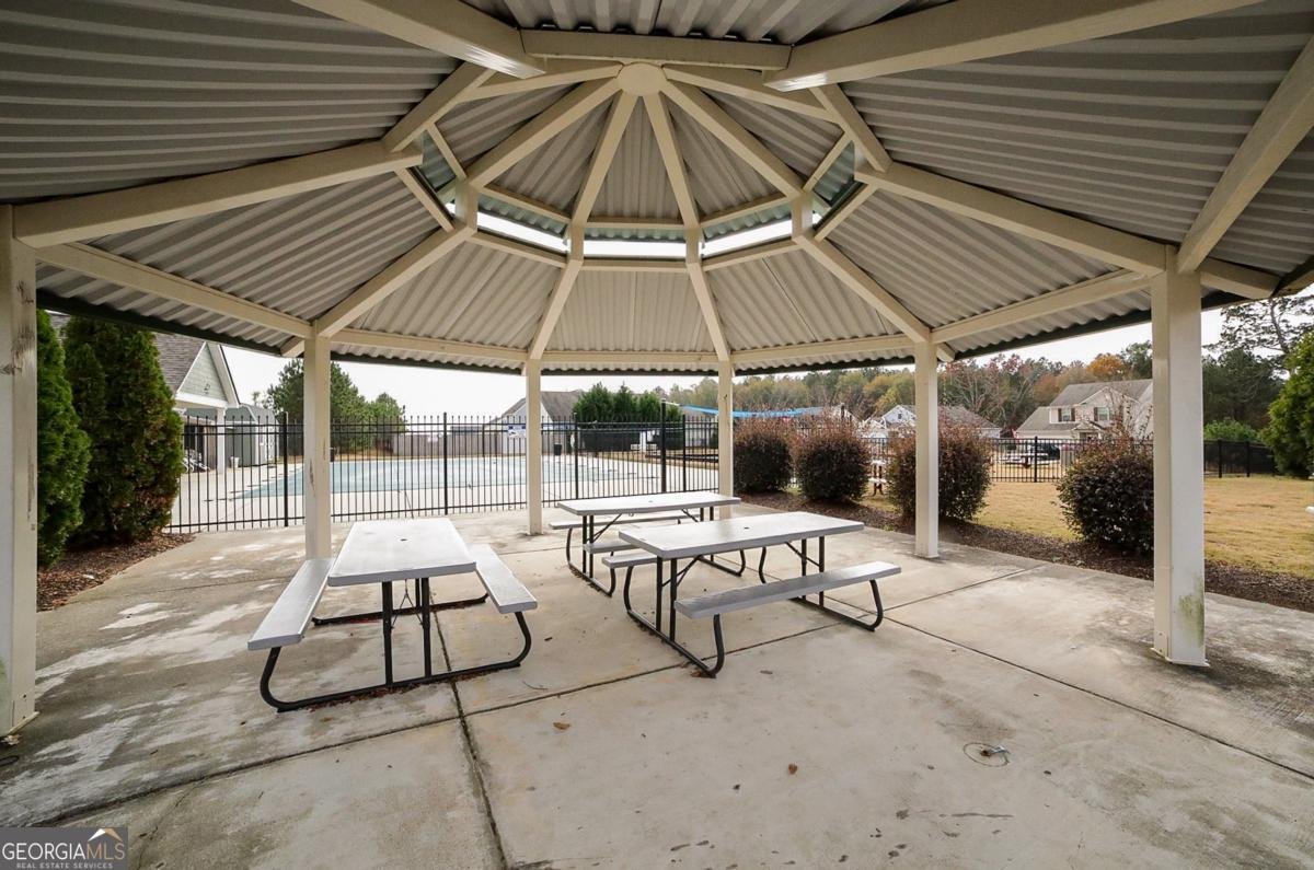 1048 Sutherland Drive Winder - 38