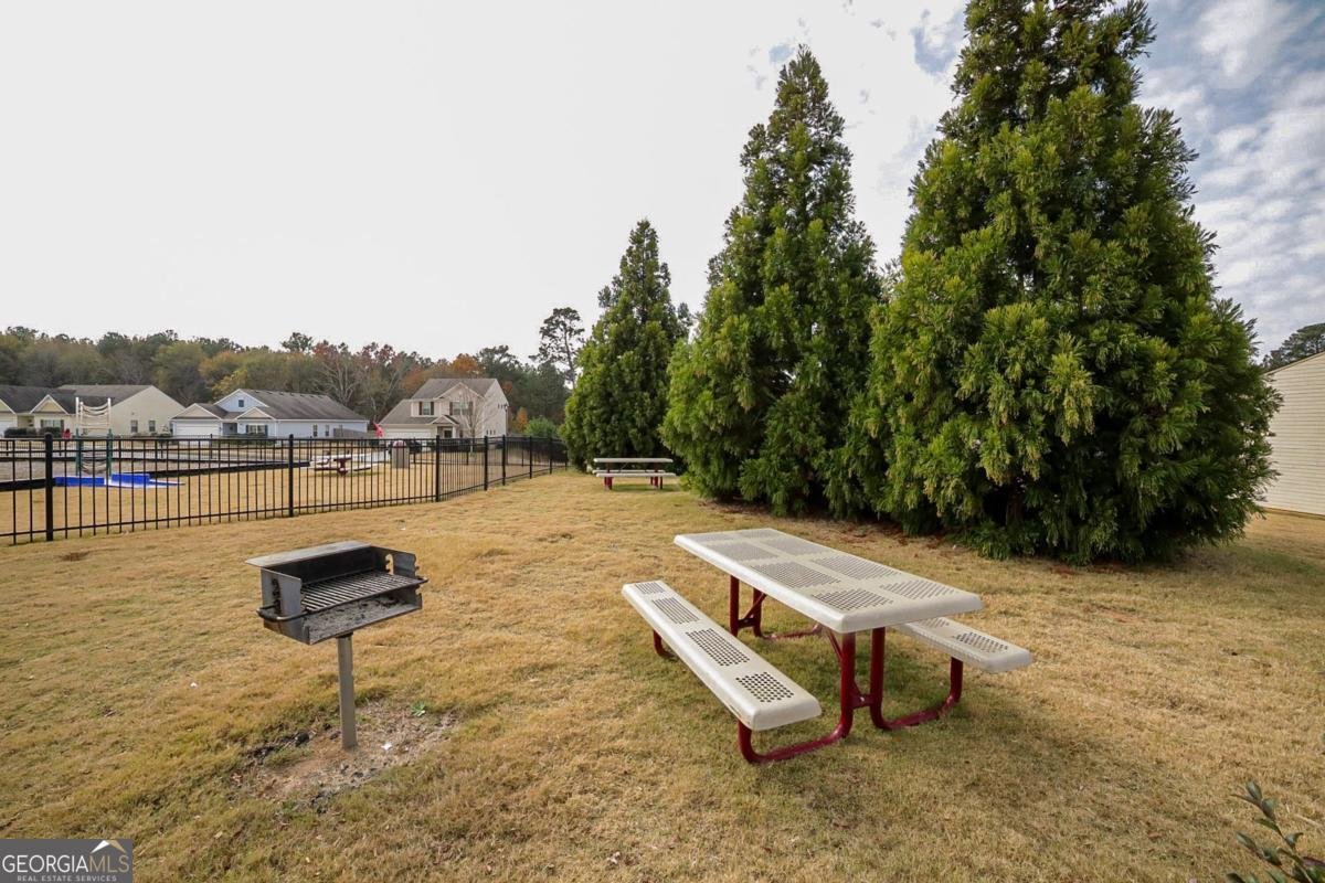 1048 Sutherland Drive Winder - 39