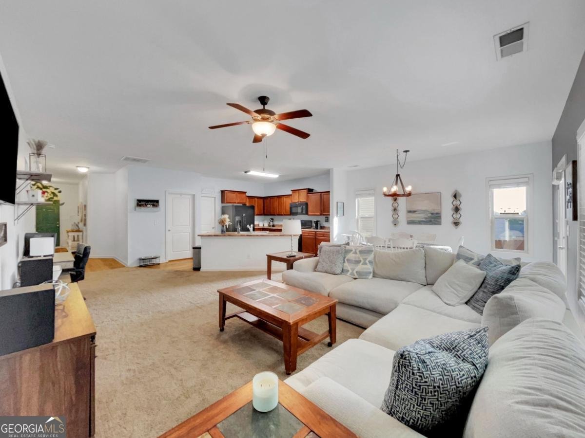 1048 Sutherland Drive Winder - 6