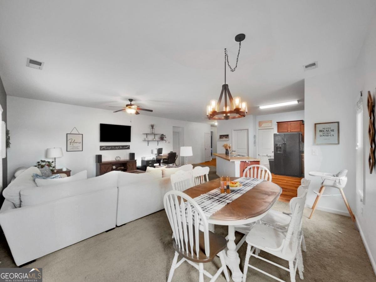 1048 Sutherland Drive Winder - 8