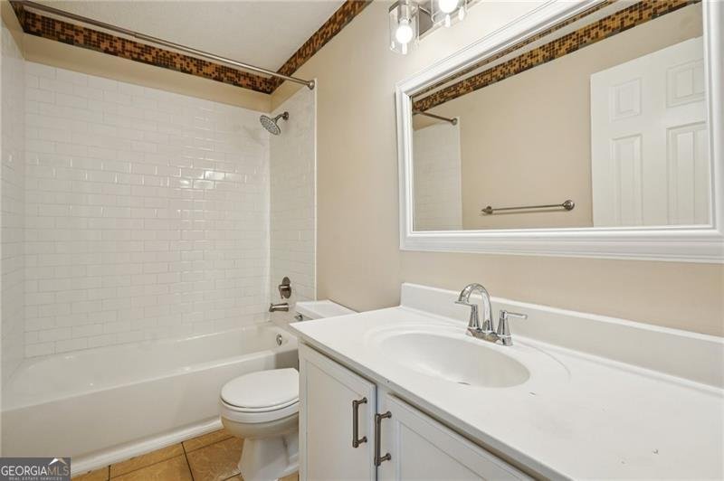 909 WENTWORTH Alpharetta - 25