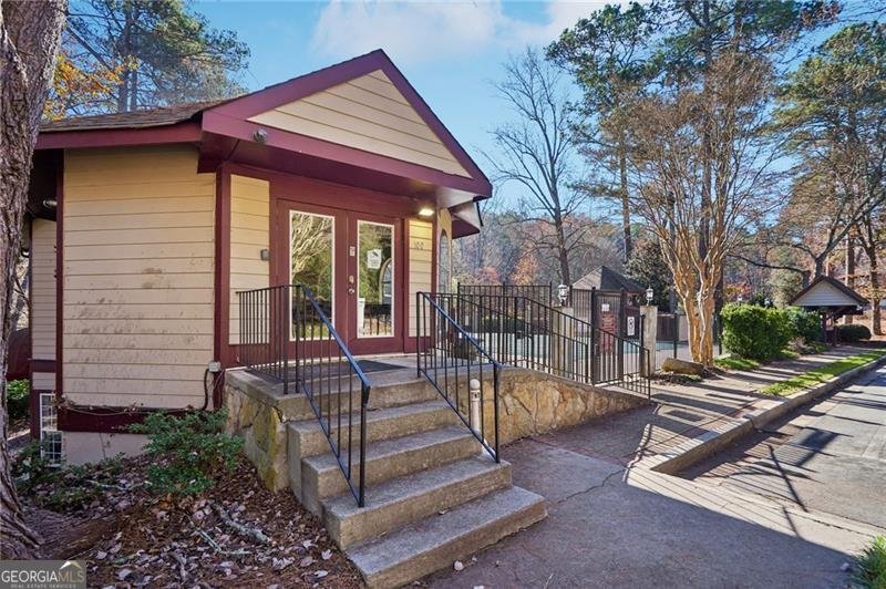 909 WENTWORTH Alpharetta - 27