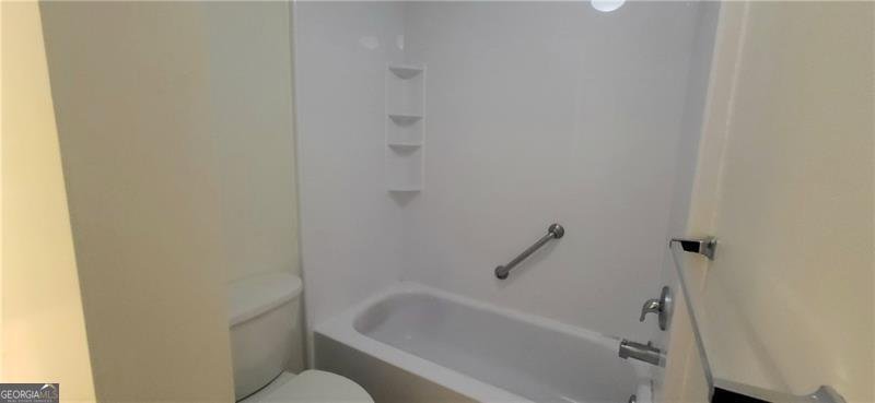 2105 Forest Trail Dunwoody - 16