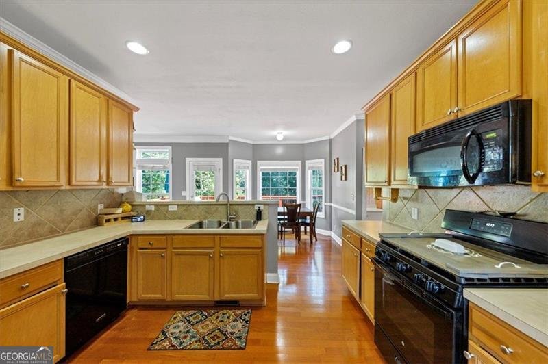 2052 EVERGREEN Drive Conyers - 11