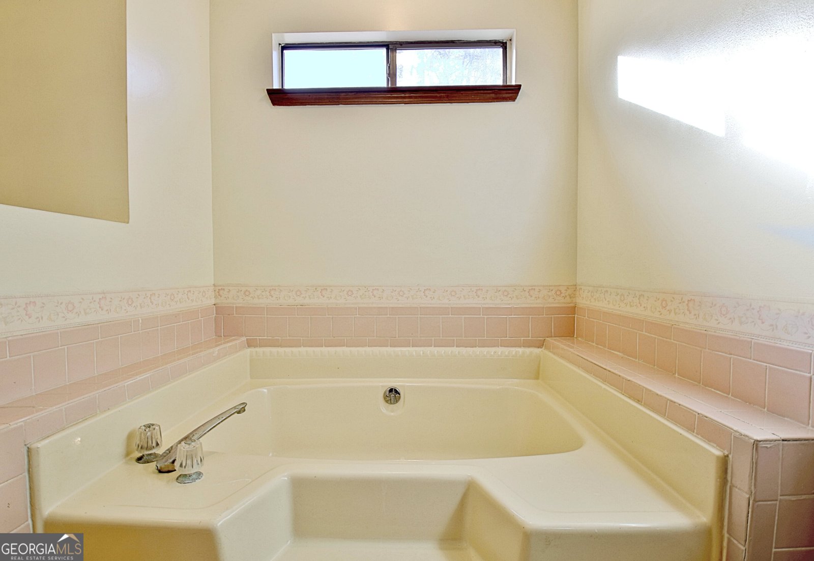 255 Loneoak Drive Senoia - 36