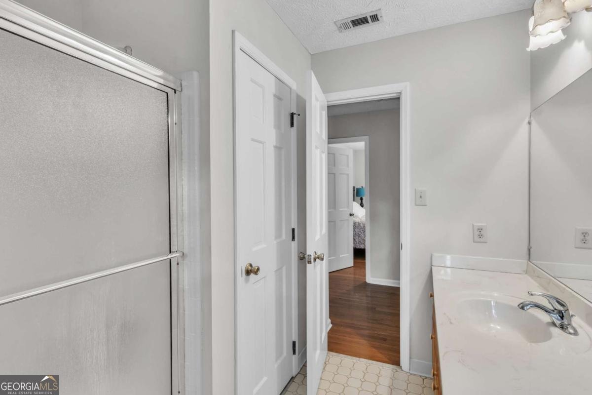 591 Battersea Drive Lawrenceville - 29