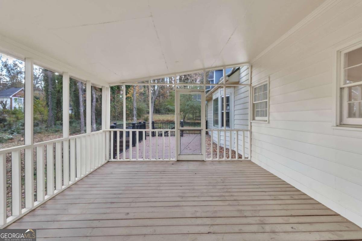 591 Battersea Drive Lawrenceville - 36