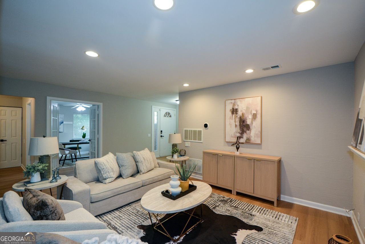 46 Dunwoody Springs Drive Atlanta - 10