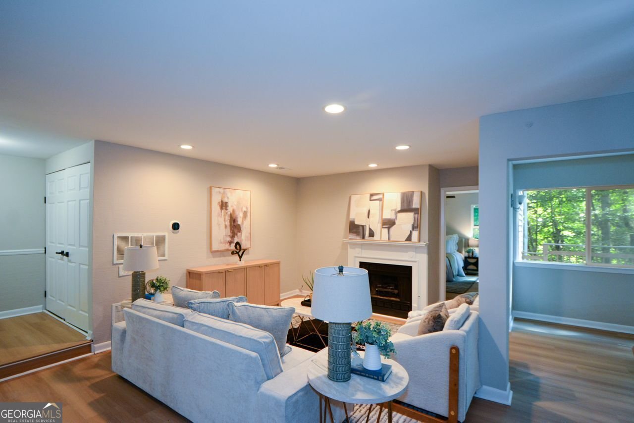 46 Dunwoody Springs Drive Atlanta - 6