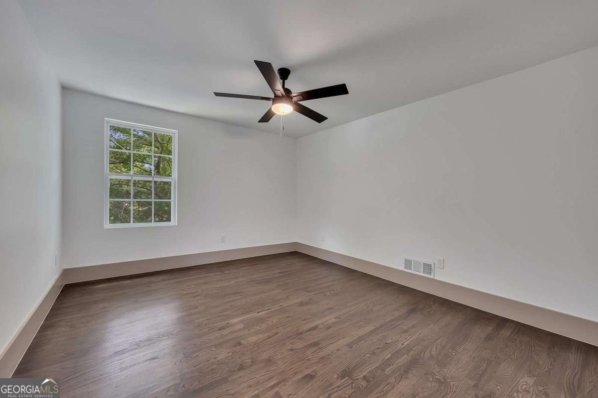 194 Cardinal Boulevard Calhoun - 23