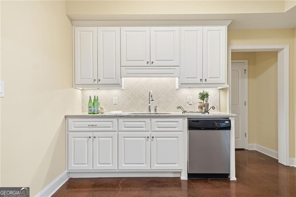 2615 Hillandale Circle Cumming - 43