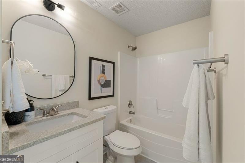 191 KYNDAL Drive Hampton - 23