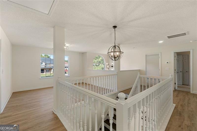 191 KYNDAL Drive Hampton - 26