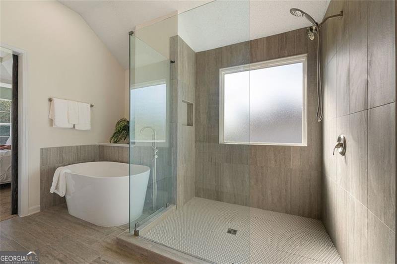 191 KYNDAL Drive Hampton - 36