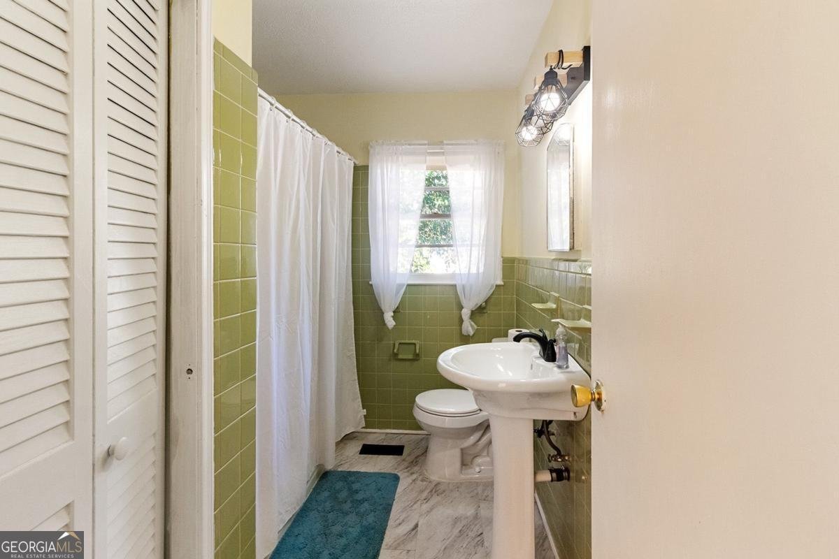 704 Lausanne Drive Valdosta - 22