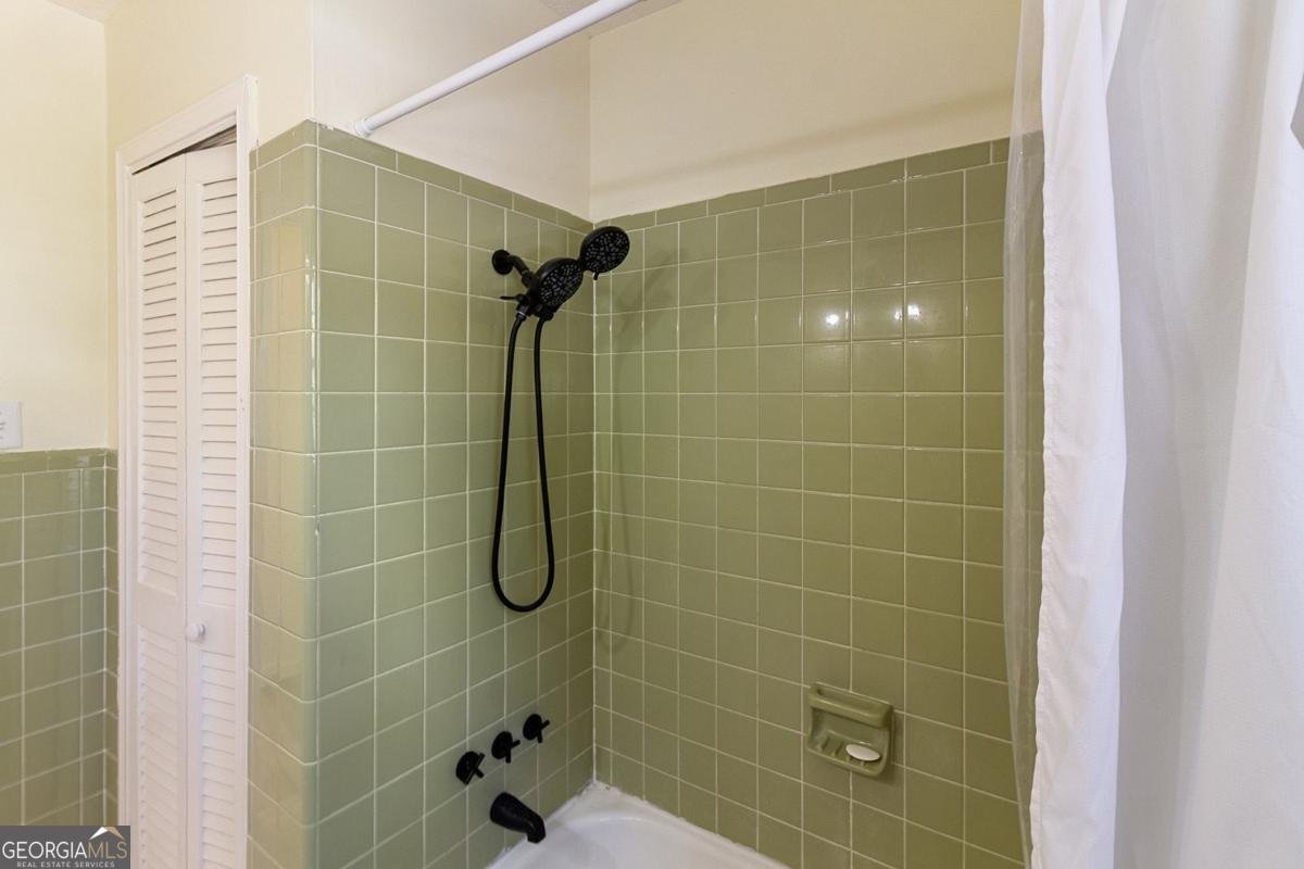 704 Lausanne Drive Valdosta - 23