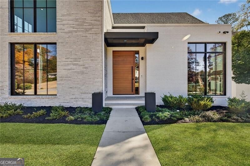 4795 Merlendale Court Atlanta - 2