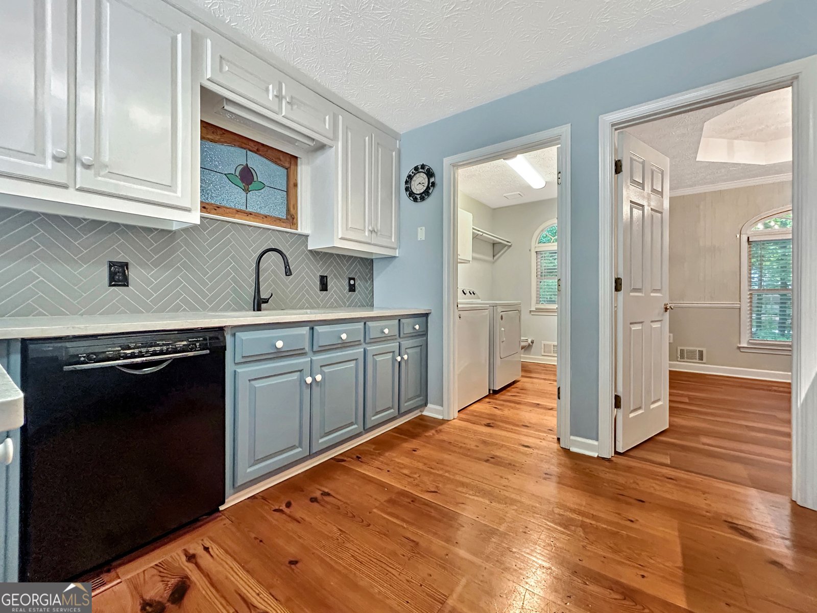 189 Lake Hampton Drive Hampton - 11