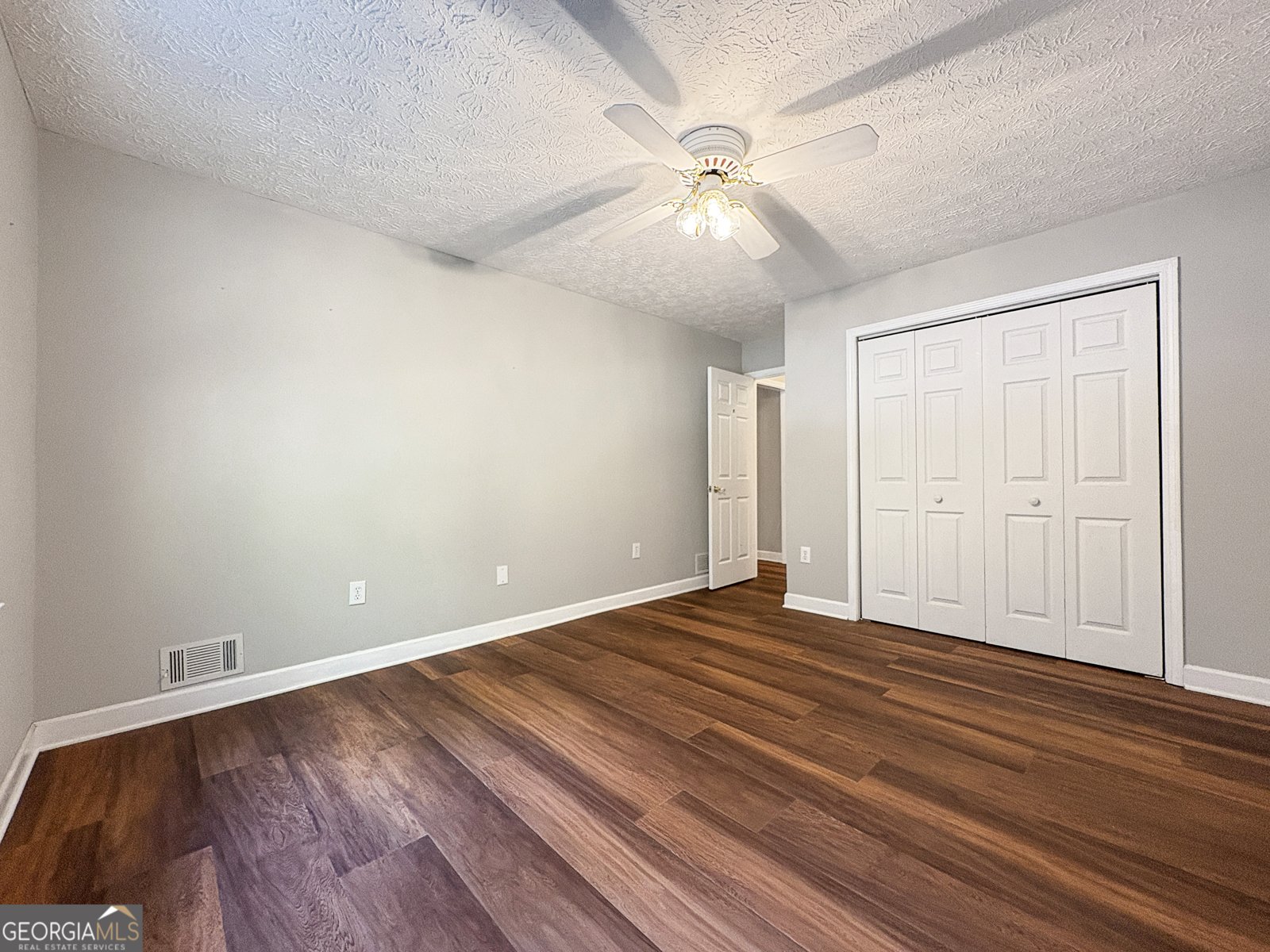 189 Lake Hampton Drive Hampton - 21