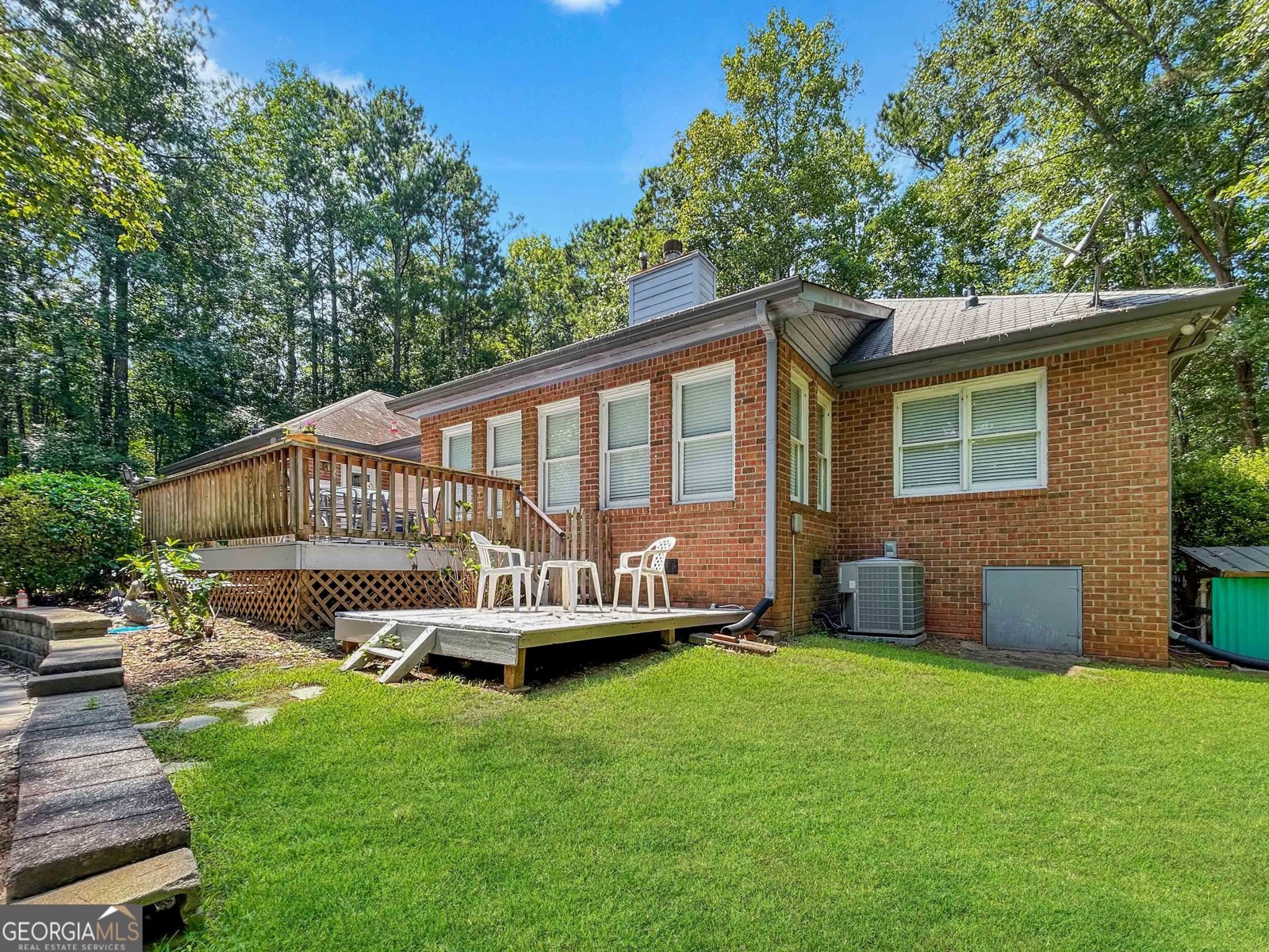 189 Lake Hampton Drive Hampton - 36