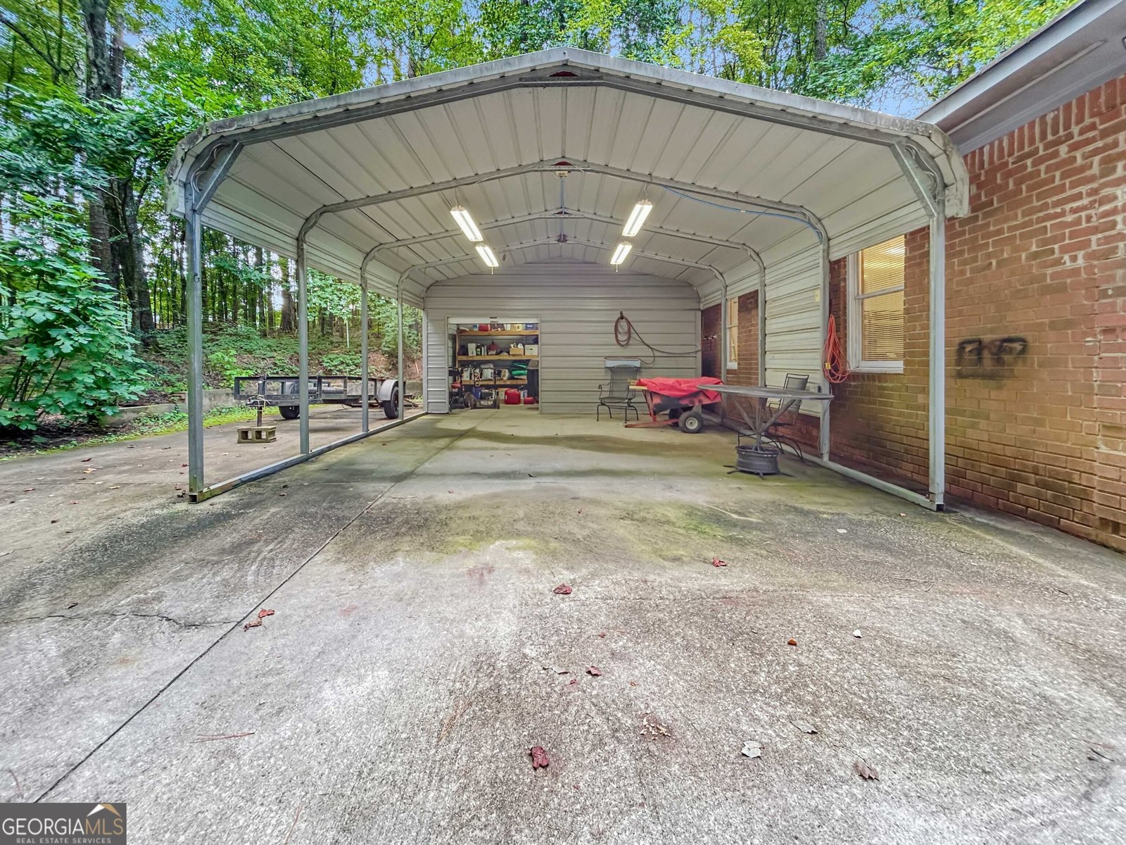 189 Lake Hampton Drive Hampton - 41