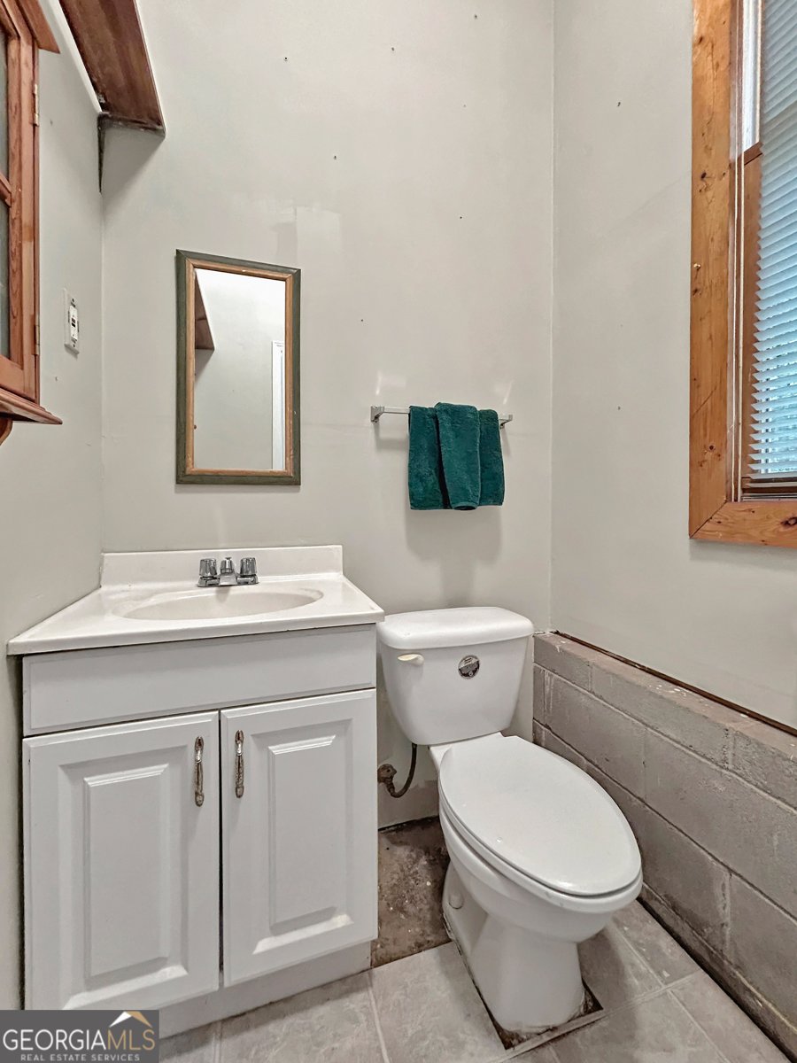 189 Lake Hampton Drive Hampton - 45