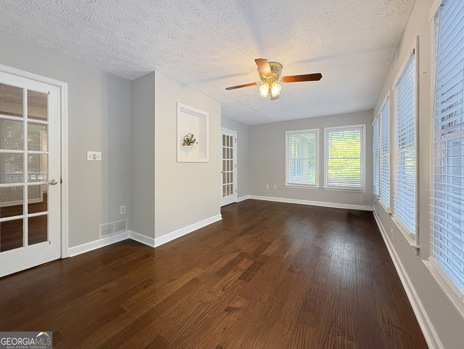 189 Lake Hampton Drive Hampton - 8