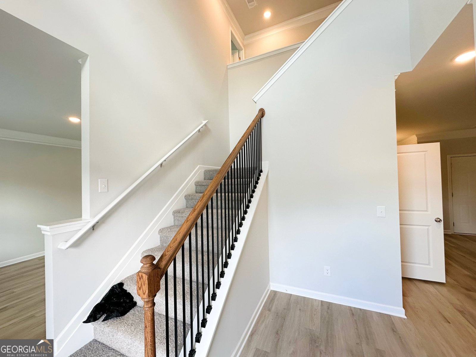 66 Pine Creek Court Dallas - 9