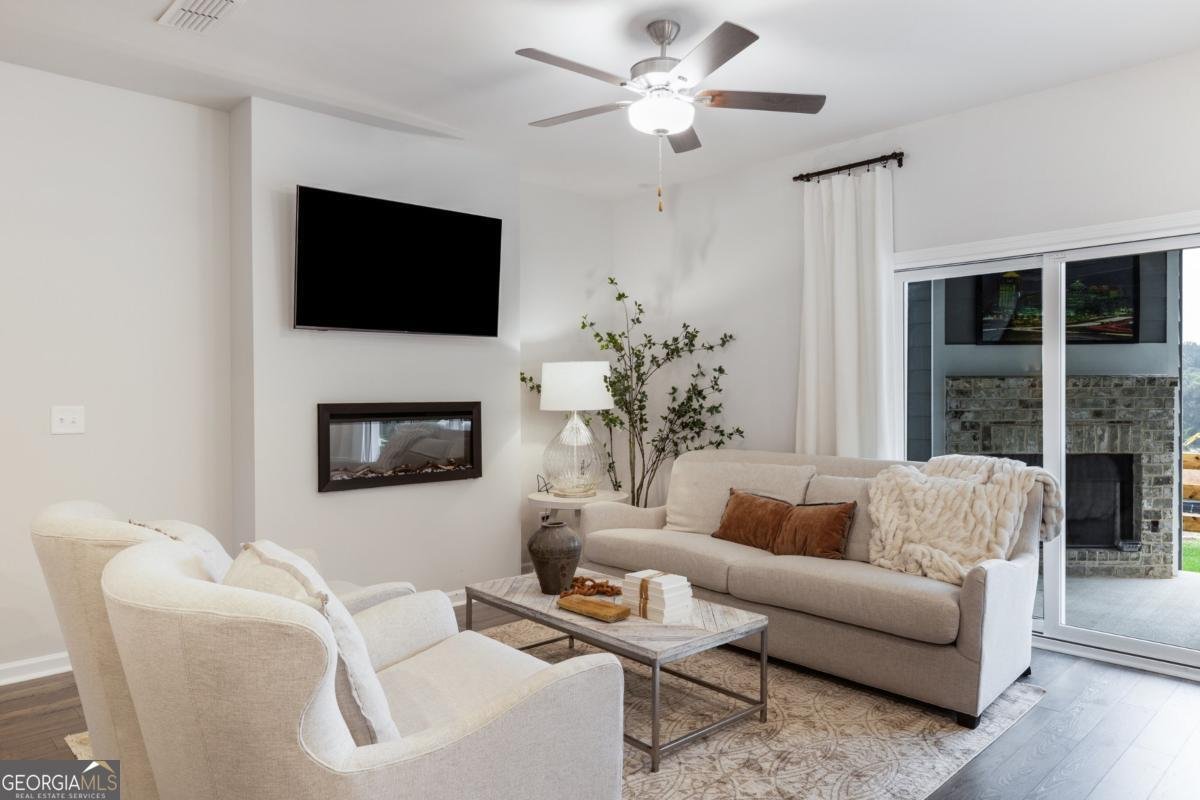 339 Yukon Drive Conyers - 1