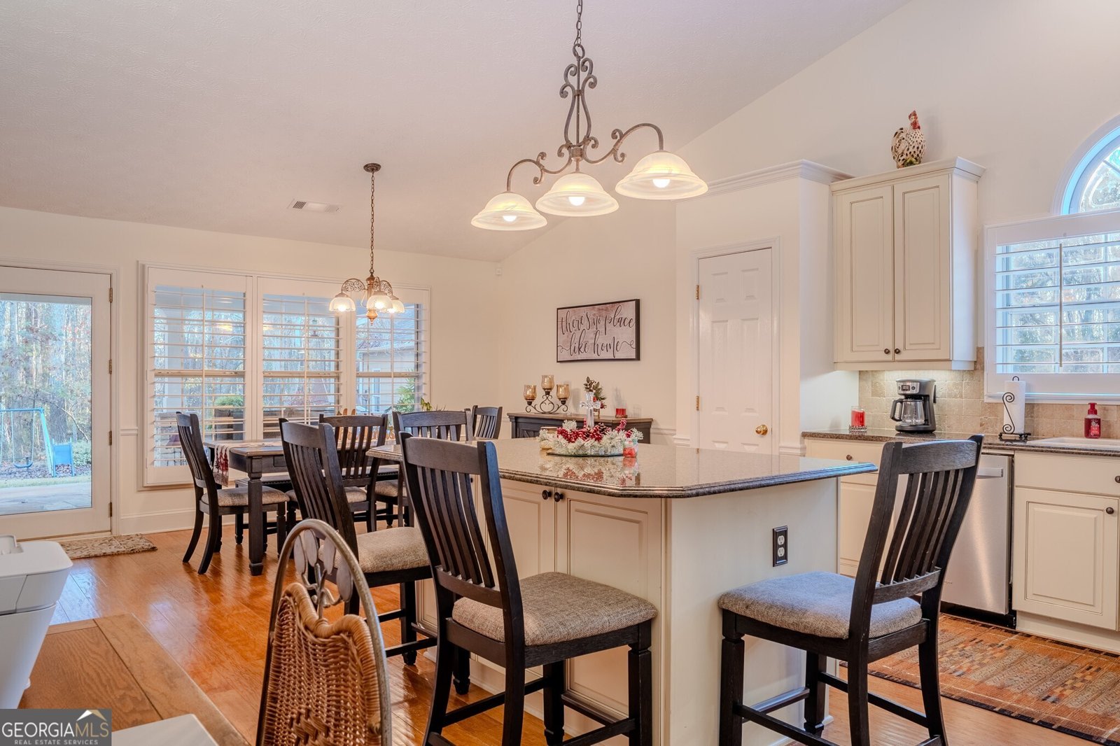 455 Herring Road Grayson - 15