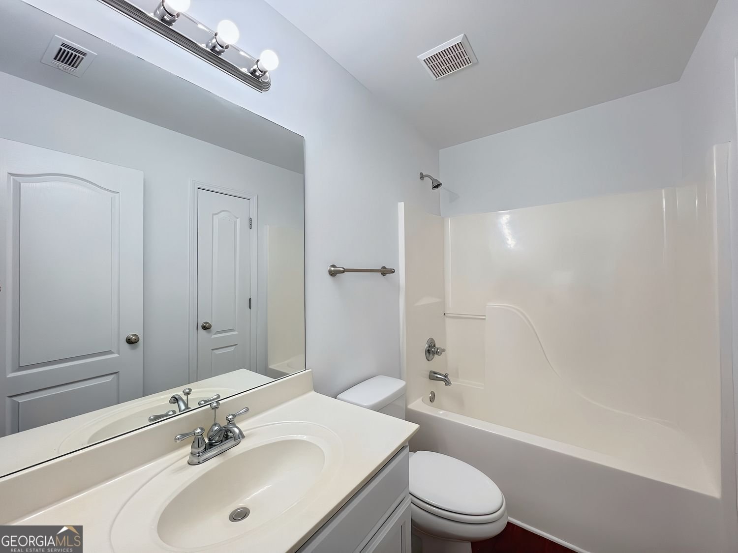 2565 Arnold Mill Road Lawrenceville - 44