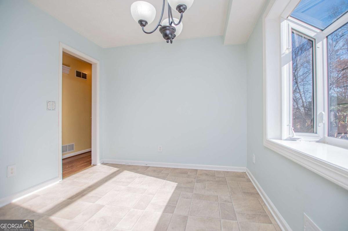 5781 Macedin Drive Douglasville - 24