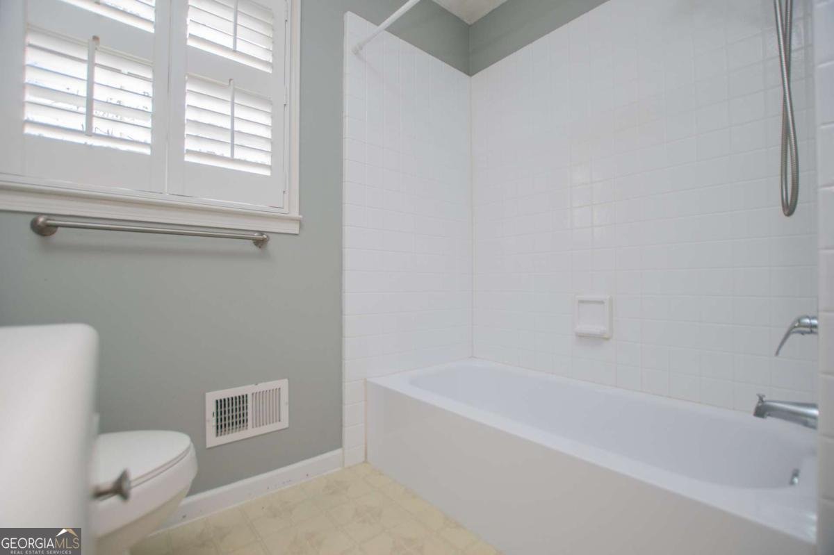 5781 Macedin Drive Douglasville - 35